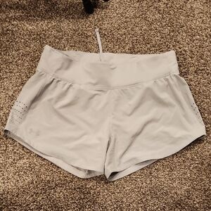 Under Armour Women's Light Gray Athletic Shorts